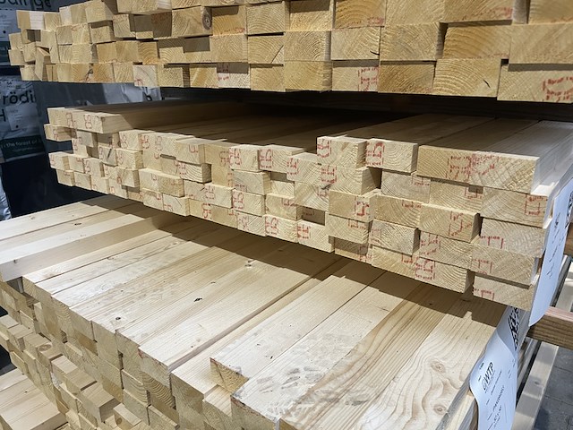 Ca. 72x vuren regels, 32x58mm, lengte 480cm - afbeelding 3 van  3