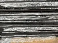 Ca. 73x douglas schuttingplanken zwart gecoat , 16x192mm, lengte 180cm - afbeelding 2 van  3