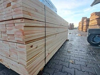 Ca. 74x douglas vlonderplanken, 28x145mm, lengte 400cm - afbeelding 2 van  3