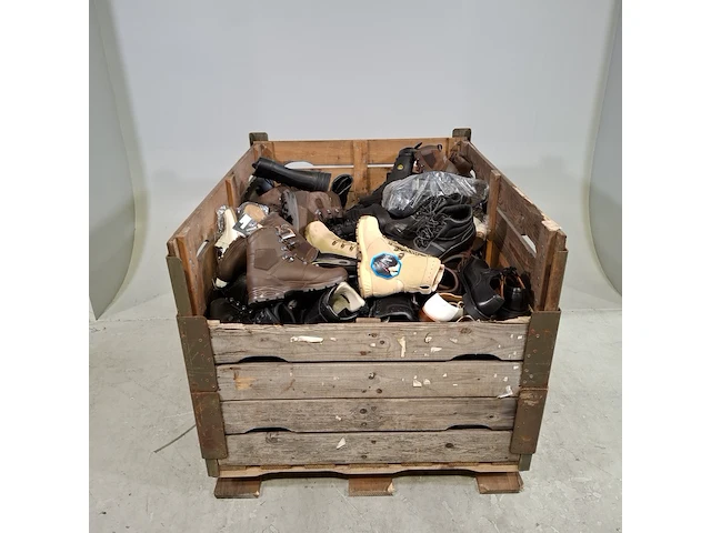 Ca. 74x paar diverse schoenen - afbeelding 1 van  6