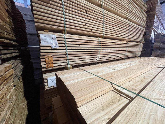 Ca. 75x douglas zweeds rabat, 21x190mm, lengte 400cm - afbeelding 4 van  4