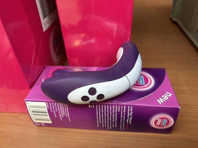 Ca. 75x sensual body massager durex play - afbeelding 5 van  6