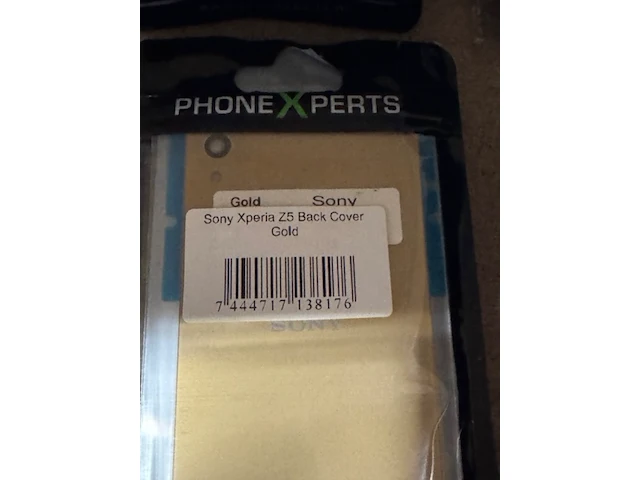 Ca. 760x back cover sony, experia - afbeelding 11 van  13