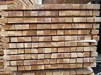 Ca. 77x douglas regels fijnbezaagd , 50x75mm, lengte 400cm - afbeelding 3 van  3