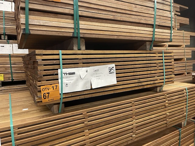 Ca. 77x guyana ipé planken geschaafd, 21x145mm, lengte 125cm - afbeelding 4 van  4