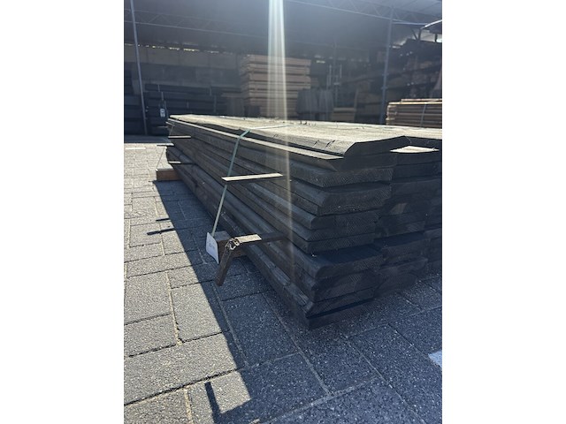 Ca. 77x vuren plank fijn bezaagd, zwart , 2,2 x 15 x 200 cm - afbeelding 3 van  3