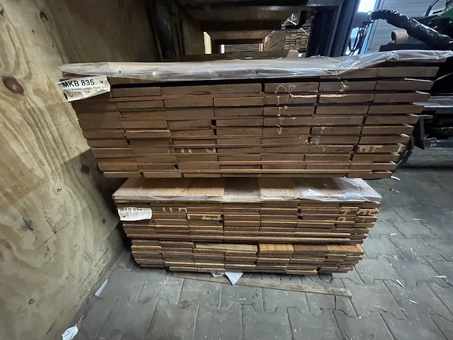 Ca. 79x angelim pedra planken geschaafd, 21x145mm, lengte 435cm - afbeelding 3 van  3