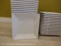 Ca. 79x diverse serveerschalen met ca. 24x diverse kommen - afbeelding 6 van  9