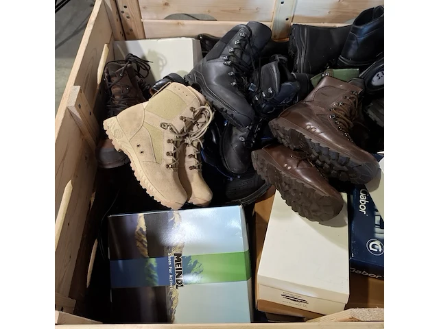 Ca. 79x paar diverse schoenen, o.a. haix, meindl - afbeelding 6 van  7