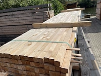 Ca. 80x douglas palen fijnbezaagd, 45x50mm, lengte 500cm - afbeelding 1 van  3