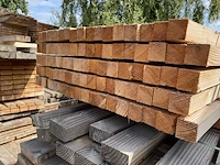 Ca. 80x douglas palen fijnbezaagd, 45x50mm, lengte 500cm - afbeelding 3 van  3