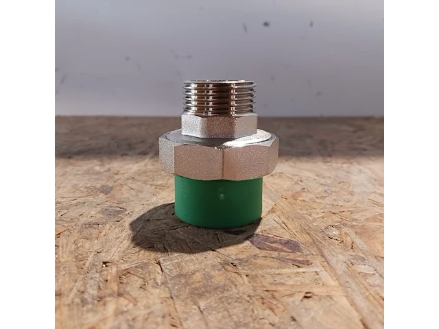 Ca. 80x driedelige koppeling buitendraad 1 f x 32 mm ppr , ifan, 2025 - afbeelding 1 van  5