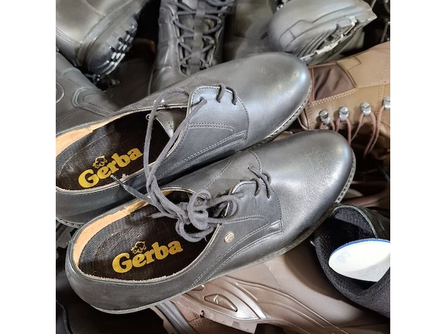 Ca. 80x paar diverse schoenen - afbeelding 4 van  7