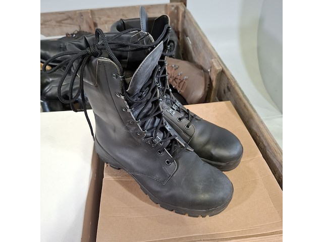 Ca. 80x paar diverse schoenen - afbeelding 6 van  8