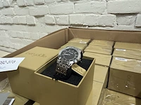 Ca. 82x dameshorloge met metalen schakelketting en kwartsuurwerk berydal, bd702-2 - afbeelding 4 van  5