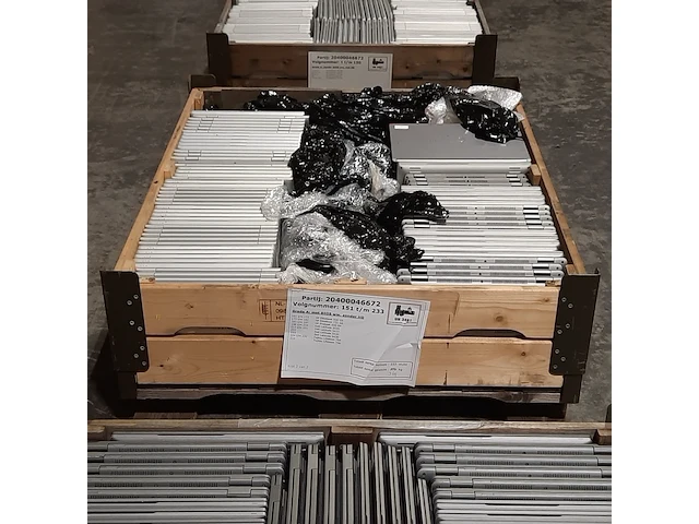 Ca. 82x laptop, o.a hp, dell, o.a elitebook 830 - afbeelding 14 van  15