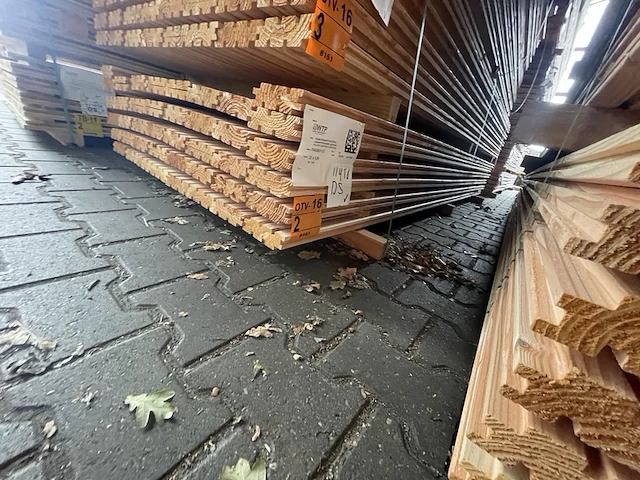 Ca. 84x douglas design/triple/deens profiel, 22x142mm, lengte 300cm - afbeelding 4 van  4