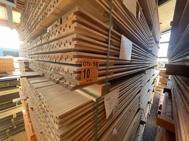 Ca. 84x douglas design/triple/deens profiel, 22x142mm, lengte 400cm - afbeelding 4 van  4