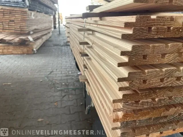 Ca. 84x douglas design/tripple/ deens rabat, 22x140mm, lengte 400cm - afbeelding 2 van  3