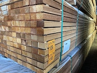 Ca. 84x guyana teak regels geschaafd, 45x68mm, lengte 425cm - afbeelding 4 van  4