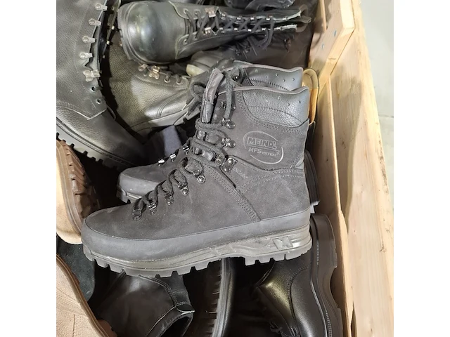 Ca. 84x paar diverse schoenen, o.a. meindl, elten - afbeelding 3 van  7