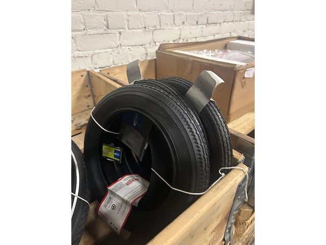 Ca. 85x diverse fietsbanden, buitenbanden, w.o. continental, schwalbe, cst - afbeelding 5 van  10