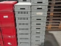 Ca. 85x diverse kunststof stapelbakken - afbeelding 5 van  11