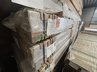 Ca. 85x guyana teak regels geschaafd gevingerlast, 40x60mm, lengte 395cm - afbeelding 4 van  4