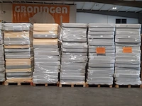 Ca. 85x matras (zonder hoes)