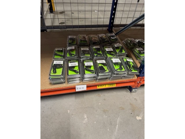 Ca. 85x telefoonlader samsung, zwart - afbeelding 2 van  3