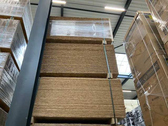 Ca. 875m2 osb 1690x634x15mm - afbeelding 8 van  9