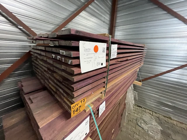 Ca. 87x purple heart planken geschaafd, 21x120mm, lengte 185cm - afbeelding 2 van  3