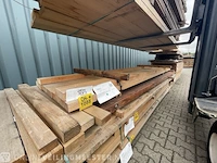 Ca. 8x oregon pine hardhouten planken fijnbezaagd, 50x150mm, lengte 365cm - afbeelding 2 van  4