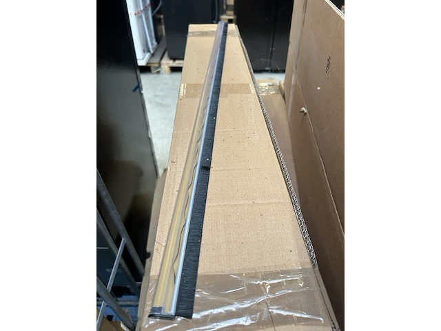 Ca. 900x tochtstrip 100 cm - afbeelding 1 van  5