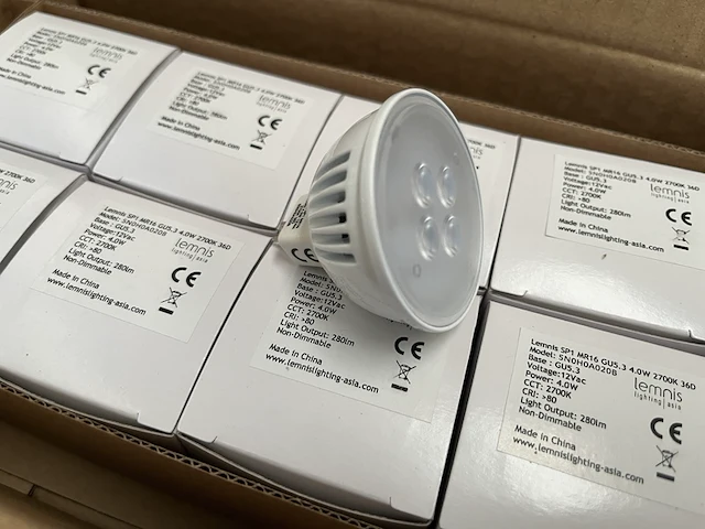 Ca. 90x led spot sp1 mr16 gu5.3 4w 2700k lemnis lighting - afbeelding 1 van  4