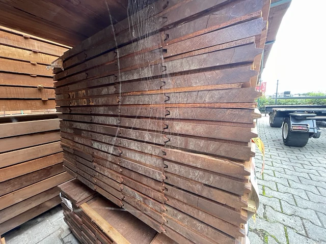 Ca. 90x massaranduba damwand- / paardenbox profiel, 28x200mm, lengte 250cm - afbeelding 3 van  3