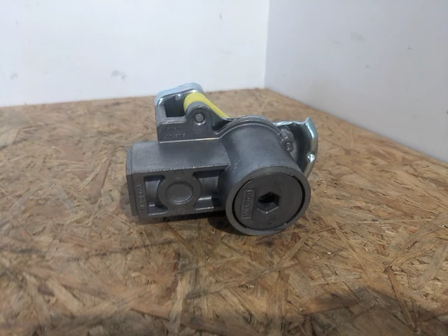 Ca. 90x wabco koppelstuk ahw, geel 952.201.003.0 - afbeelding 3 van  6