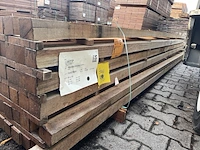Ca. 91x angelim pedra palen fijnbezaagd, 55x55mm, lengte 30/405cm, 36/435cm, 16/465cm, 9/495cm - afbeelding 2 van  3