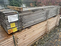 Ca. 92x douglas planken fijnbezaagd, 25x150mm, lengte 300cm - afbeelding 4 van  4