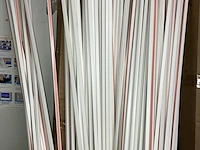 Ca. 940x kabelgoot met plakrand 1x1x200 cm - afbeelding 1 van  4