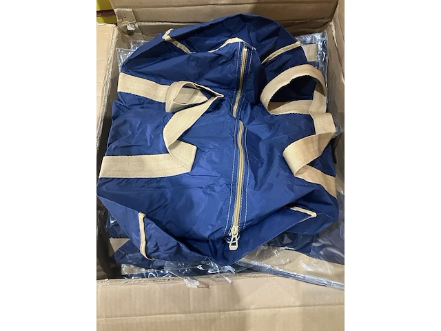 Ca. 96x tassen, blauw/bruin - afbeelding 4 van  5