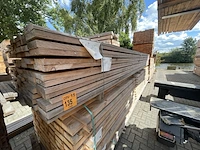Ca. 97x douglas planken fijnbezaagd, 31x150mm, lengte 500cm - afbeelding 2 van  3