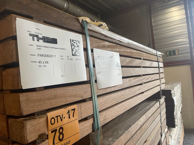Ca. 98x angelim pedra regels , 45x68mm, lengte 155cm - afbeelding 2 van  3