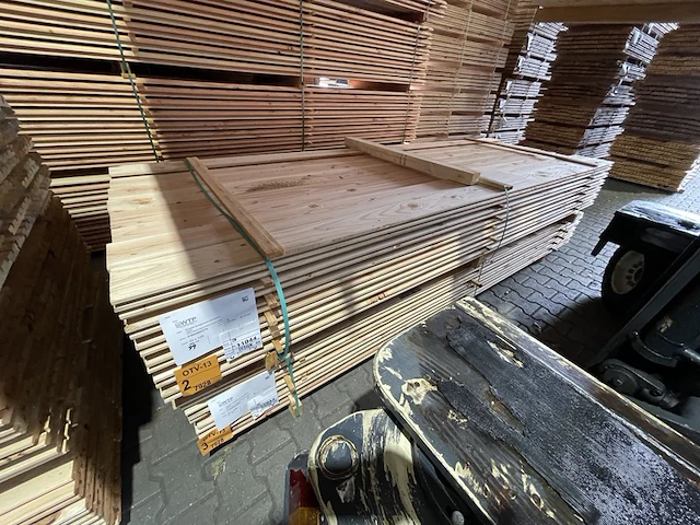 Ca. 99x douglas design/triple/deens profiel, 22x142mm, lengte 300cm - afbeelding 4 van  4