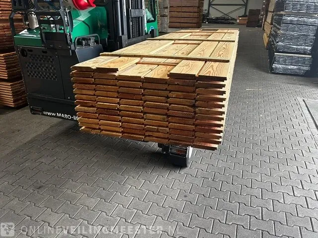 Ca,100x douglas zweeds rabat , 23x180mm, lengte 400cm - afbeelding 2 van  3