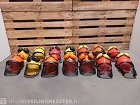 Ca.14x bosbouwhelm oa. stihl en peltor - afbeelding 1 van  5
