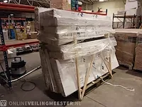 Ca.15x diversen douchwanden/panelen/deuren van glas novellini - afbeelding 1 van  2