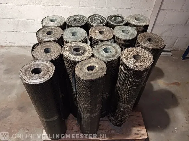 Ca.16x rol dakbedekking 470k24 groene leislag - afbeelding 1 van  4