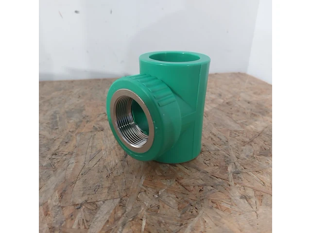 Ca.16x t-stuk 50x 1 1/2 x 50mm ppr koppeling ifan, groen, 2023 - afbeelding 1 van  4