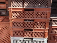 Ca.184x gebruikte kratten, bruin - afbeelding 1 van  3